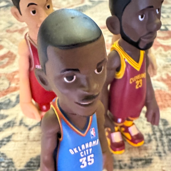 NBA Player Vinyl Toy Set - Only what's shown - Picture 4 of 8